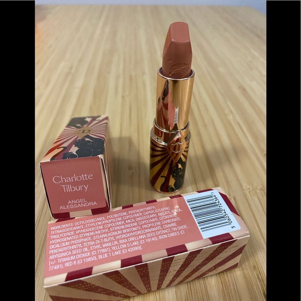 Charlotte Tilbury Hot Lips 2 Angel Alessandra